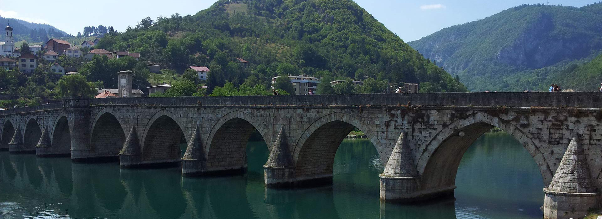 walking-tour-visegrad-bridge-over-drina
